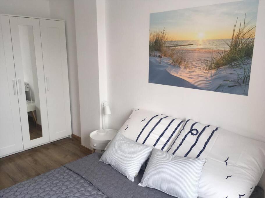 Mieszkanie W Swinoujsciu 2 Pokoje /Blisko Ubb/ Lägenhet Świnoujście Exteriör bild